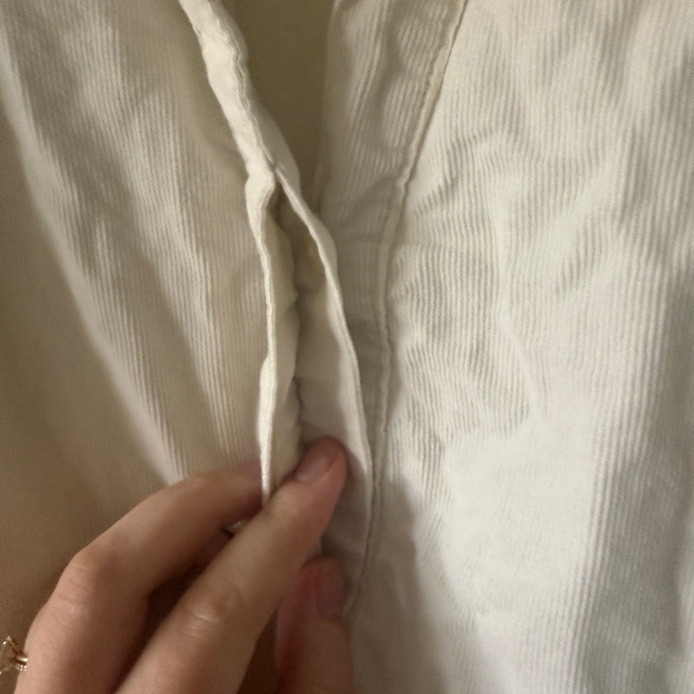 Universal Thread Cream Blouse - Picture 5 of 5